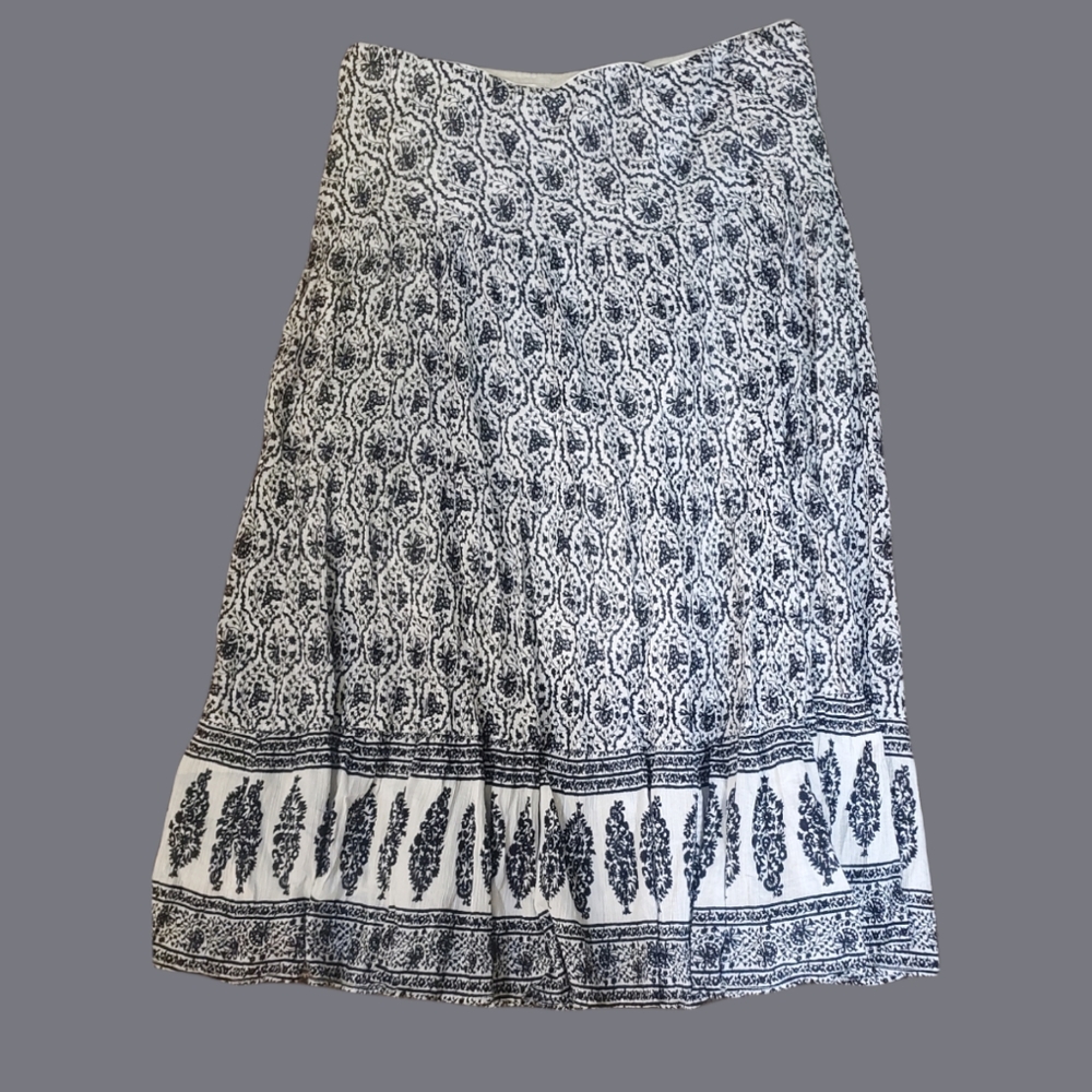 Champs Stretchy Women Skirt